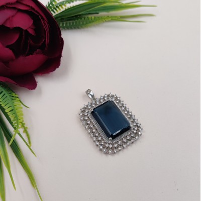 Radiant Beauty Locket Set 